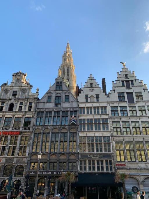 Hippe Studio In Historisch Gebouw In Oude Centrum Антверпен Экстерьер фото